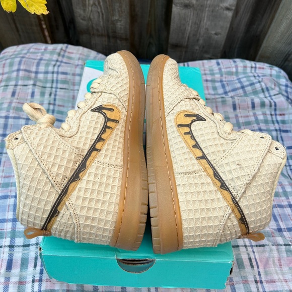 Nike Dunk High SB Waffle 
Size 6 - Picture 10 of 14